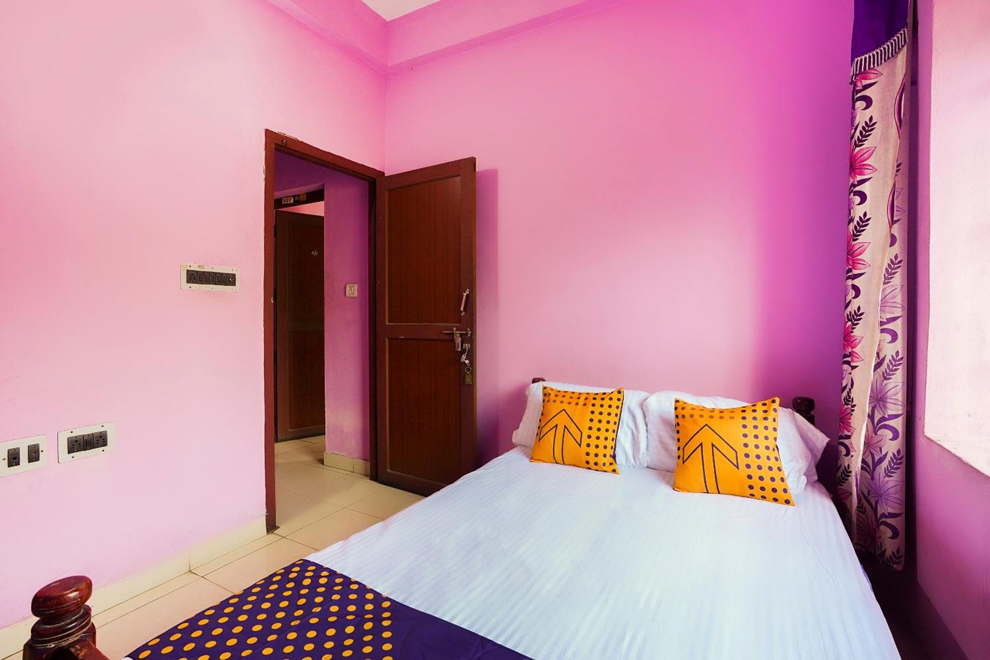 สปอต ออน 66098 โรฮินี เรซิเดนซี Hotel Edayur ภายนอก รูปภาพ