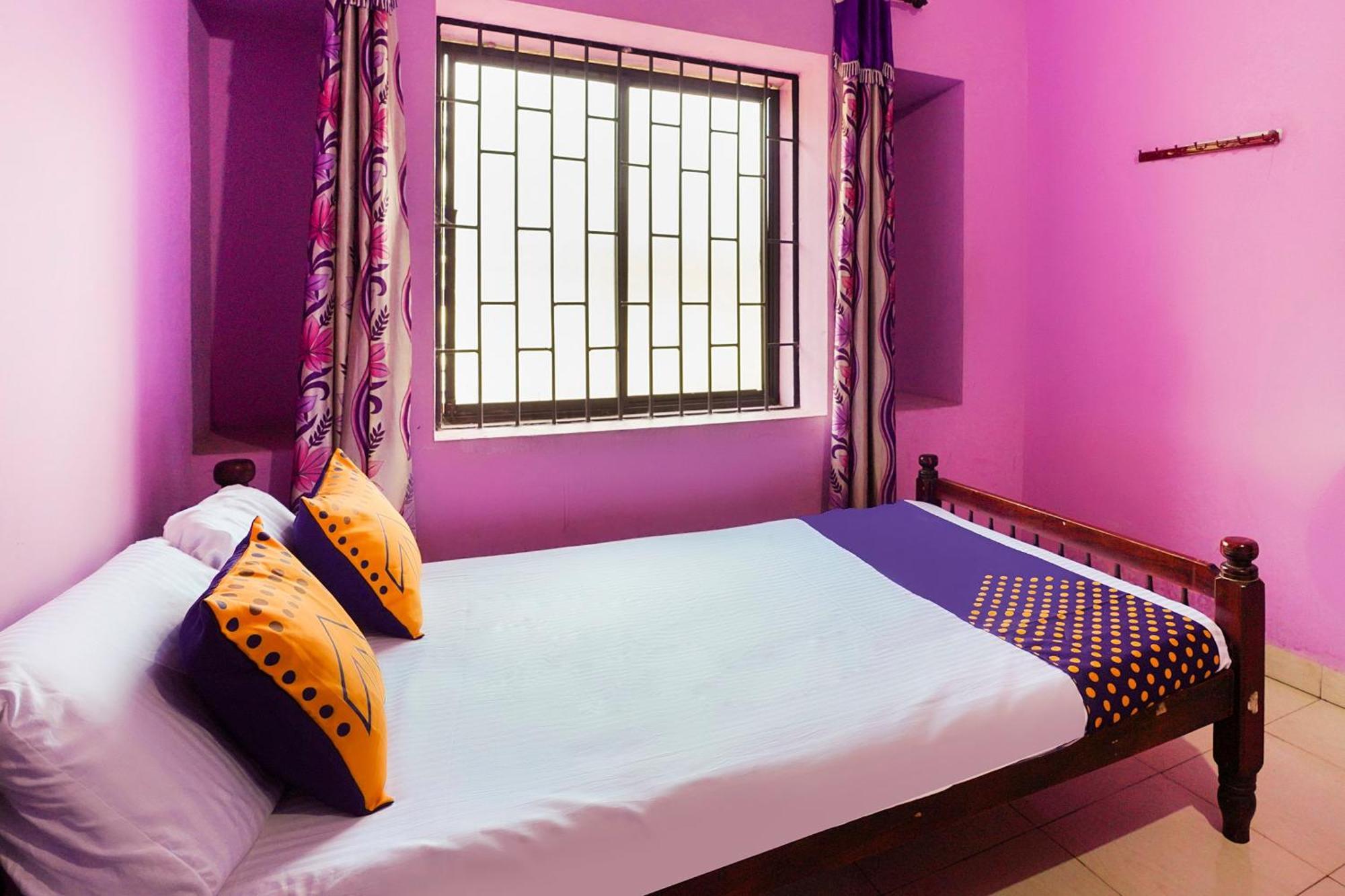 สปอต ออน 66098 โรฮินี เรซิเดนซี Hotel Edayur ภายนอก รูปภาพ