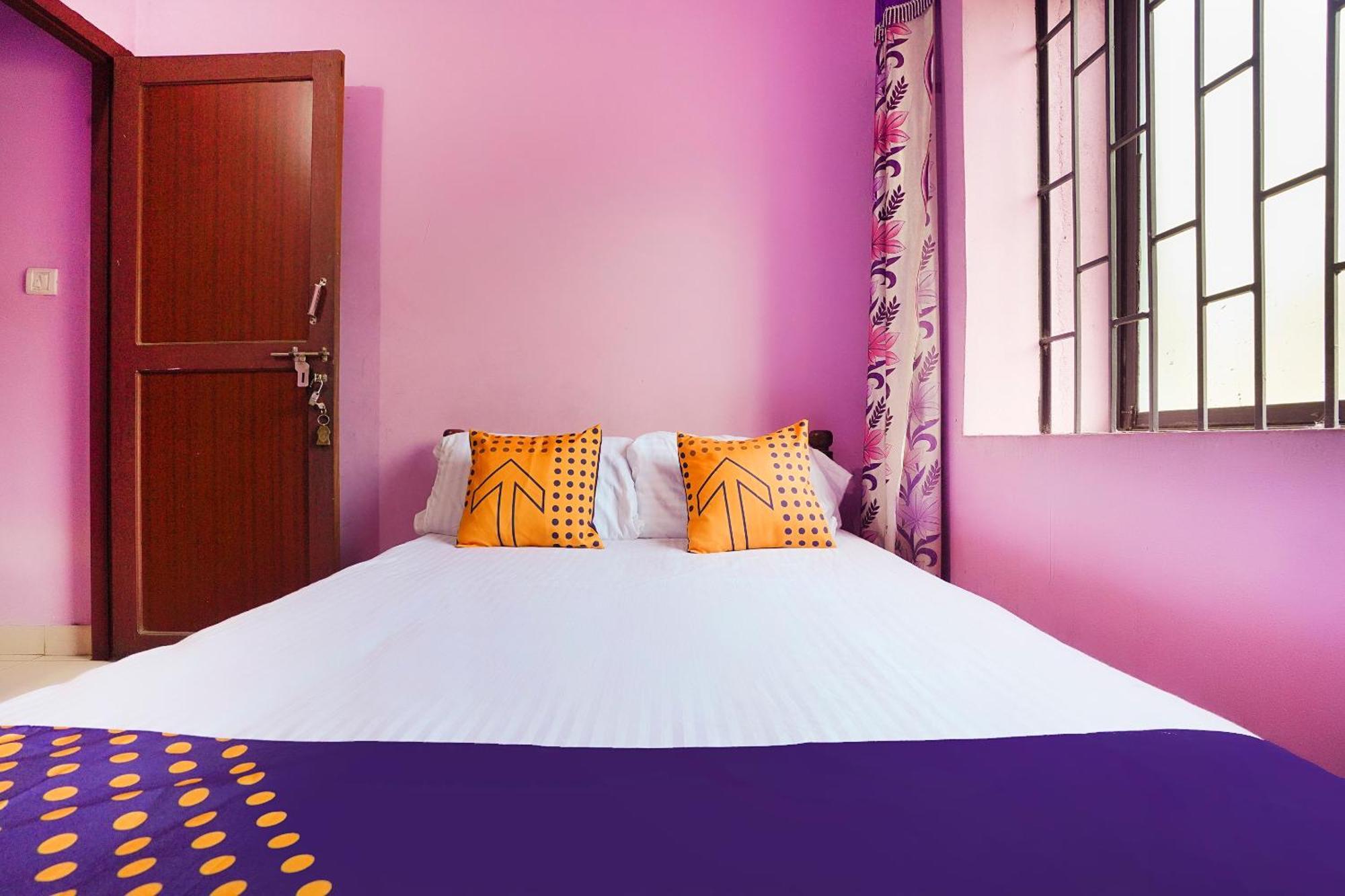 สปอต ออน 66098 โรฮินี เรซิเดนซี Hotel Edayur ภายนอก รูปภาพ